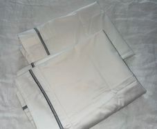 New Valeron Sea Breeze Housewife Pillowcase Pair