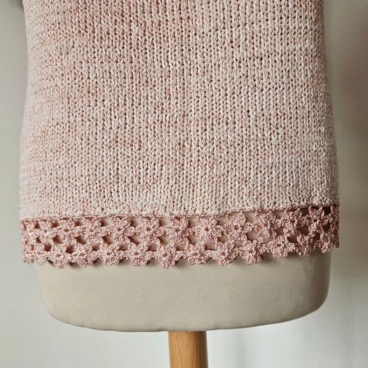 Vintage 1990s Y2K Claire Kennedy knit lace camisole vest top romantic pink M L summer