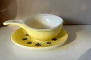 Vintage Yellow Snowflake Patern Pyrex Gravy Boat