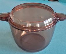 Larger Corning cooking pot