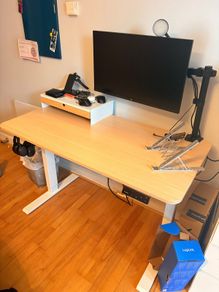 MAIDeSITe Electric Height-Adjustable Standing Desk
