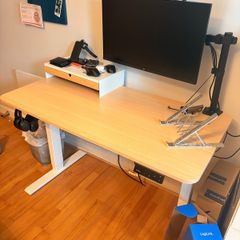 MAIDeSITe Electric Height-Adjustable Standing Desk