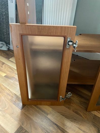 Bathroom vanity unit