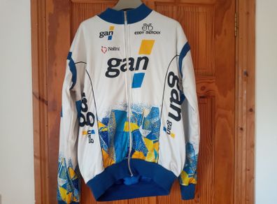 Vintage Gan cycling jacket/jersey and bib shorts..matching set