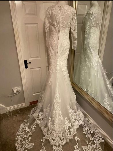 Ivory wedding Dress , Size  16