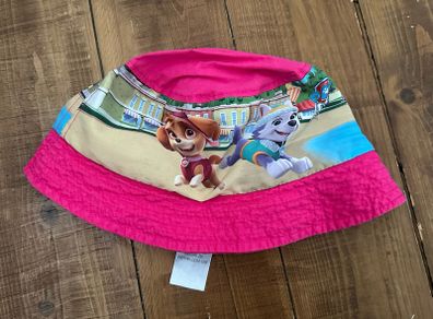 Bucket style summer hats for a girl