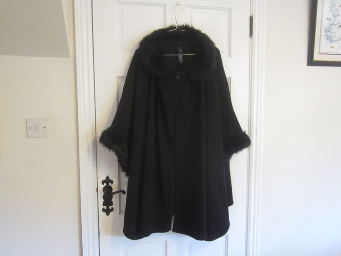 Black  M&S    one size fits all.....LARGE