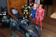 DC, batman action figures,car and clock