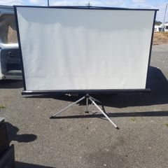 projector screen