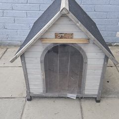 Dog kennel