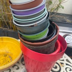 plastic flower pots