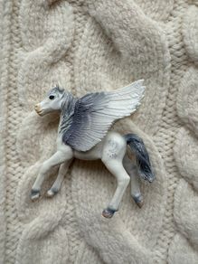 Schleich Bayala White Pegasus Foal Toy Figure SC70543 about 9 cm Used Please look at the pictures