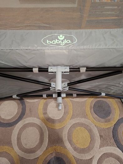 Travel Cot Babylo Alpha 4ft x 2ft Excellent Condition