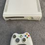 Xbox 360 60GB White Bundle - Refurbished Controller and 8 Games Image 2
