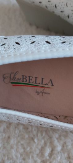 Ladies shoes