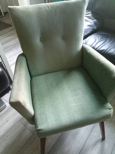 Beautiful Antique Chair (perfect for any room in the house)