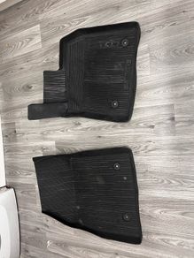 Ford Boot liner and Ford front and back Matts