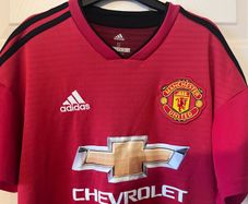 Football Jerseys only 5 euro each