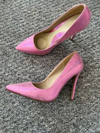 Missguided Pink