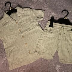 Boys top and shorts set 2-3Y