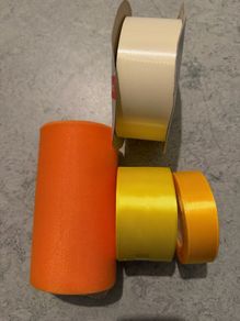 Set of ribbons and mesh