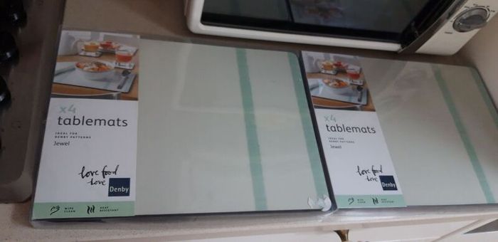 Denby Heat Resistant Green Placemats New Two Packs