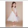 Flower girl dress Image 3