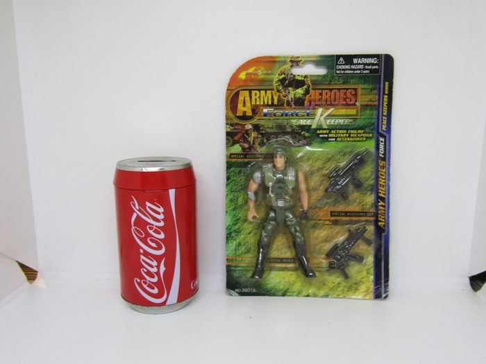 Lot of 3 Army Heroes Force Peacekeeper Figures