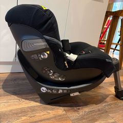 Cybex Sirona S 360 Rotating Car Seat with isofix Base - Black