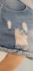 UNSIGNED Distressed denim maternity shorts Sz M (Fit 12UK)