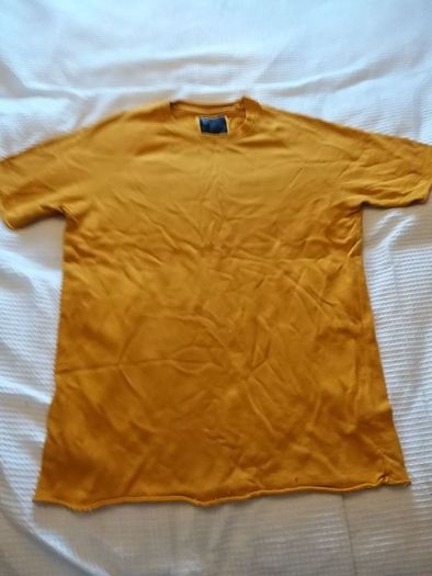 Bershka Mens Tshirt