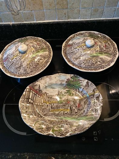 Vintage Enoch Wedgwood -Old English Village