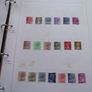 A valuable comprehensive collection of Elizabeth II stamps, hinged in the album (1952-2000) Image 9