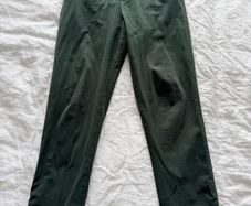 Ted Baker Men's Stilz Slim Fit Chinos in Green - size 32L