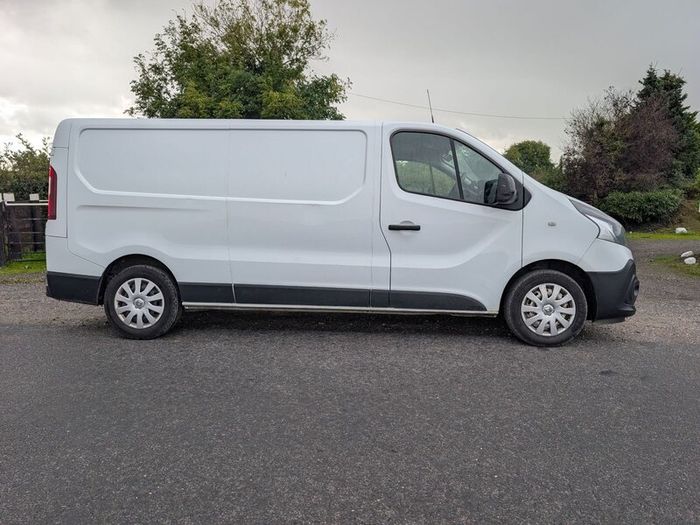2021 Renault Trafic New Doe 06/2027