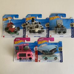 Minecraft, Barbie Dream Camper, Corvette - Hot wheels