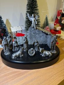 Mullingar Pewter Christmas Nativity Crib (Set on Wood)Handcrafted in Ireland