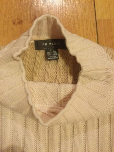 Ladies Jumper Size L Brand New