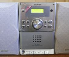 Sharpes Mini Stereo With Twin Speakers " Works Well "