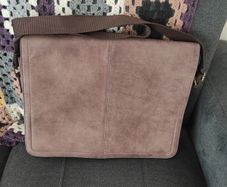 WILSON'S mens satchel/messenger leather bag