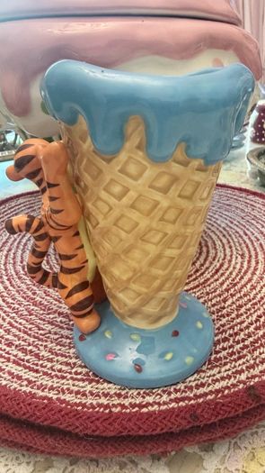 Disney Ice Cream bowl Tigger