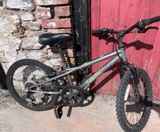 8 year old Boys bike