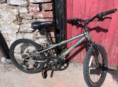 8 year old Boys bike