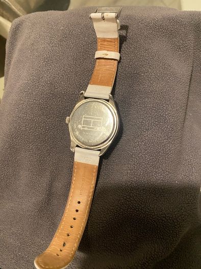 tommy hilfiger watch