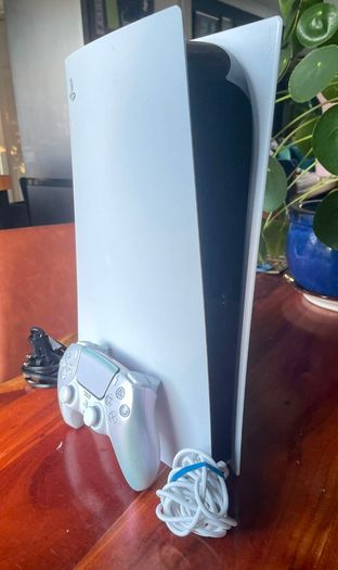 PS5 Digital Edition+ 1 Controller