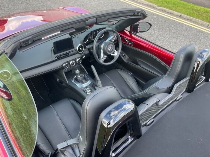 2024 Mazda MX-5 2.0L 14,800km