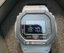 Casio G shock dw 5610su