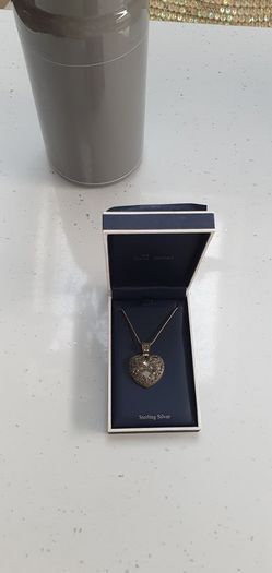 Antique sterling silver jewelled heart pendant mounted on mother of pearl base necklace Rrp 250