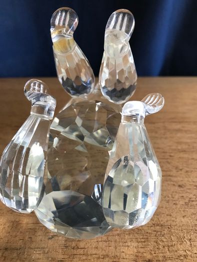 Vintage 24% Lead Crystal Sitting Bear