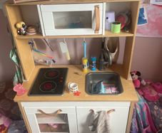 ikea kitchen and accesories